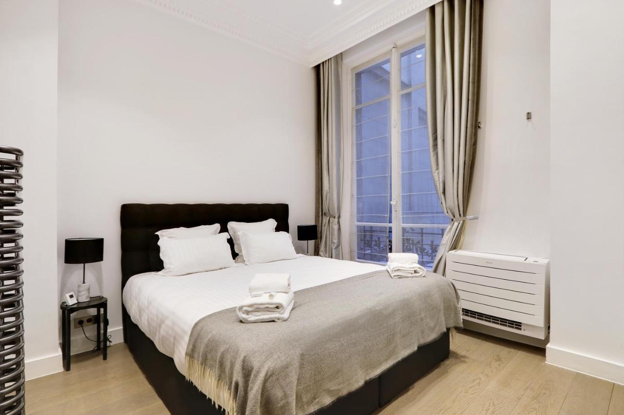 Pick A Flat'S Apartment In Triangle D'Or - Pierre 1Er De Serbie Paris Exterior photo